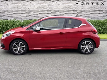 Used Peugeot 208 2016 for sale - 77148647: Photo