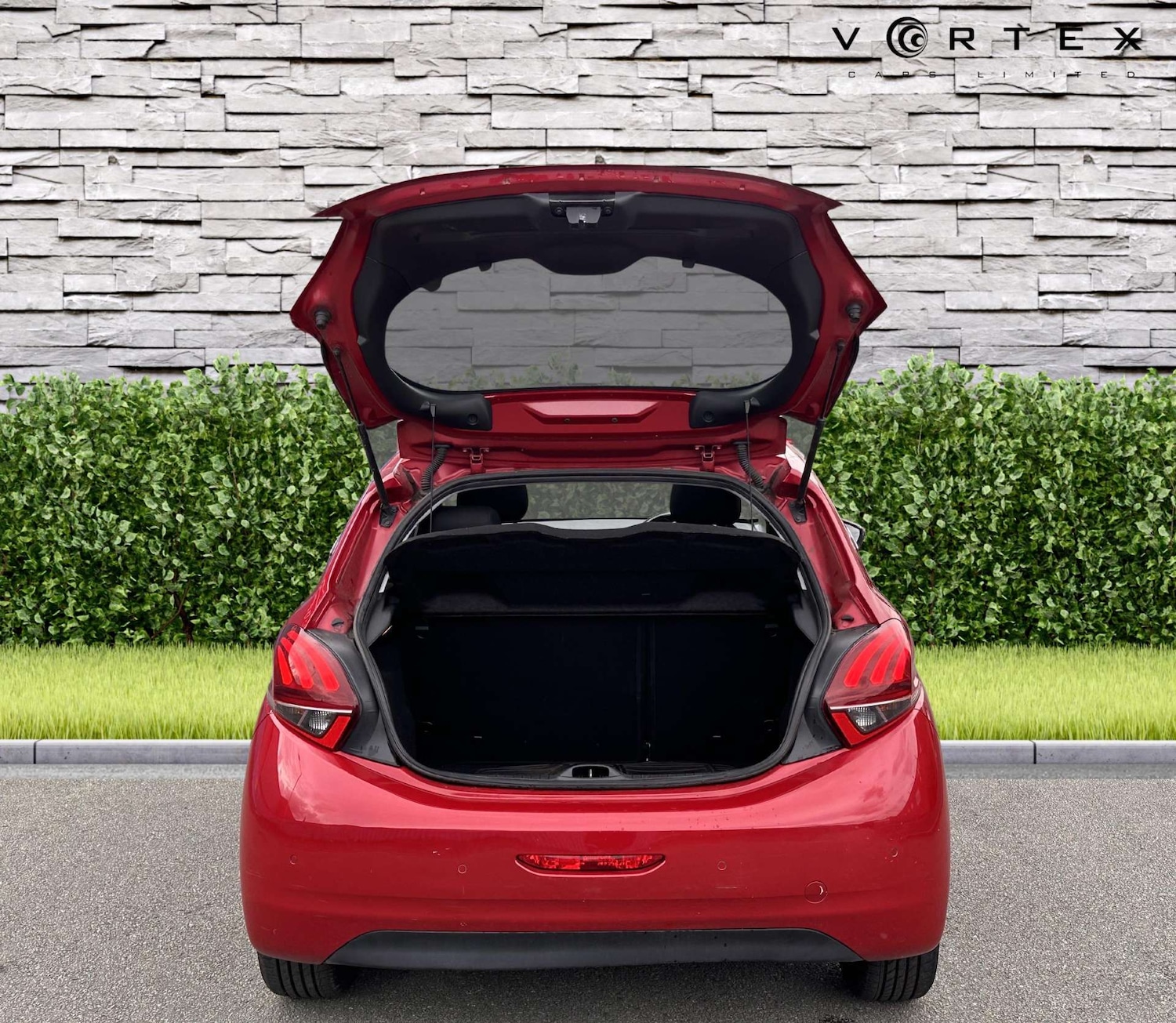 Used Peugeot 208 2016 for sale - 77148647: Photo 6