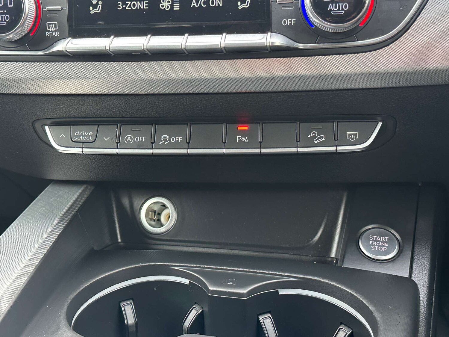 Used Audi A4 2016 for sale - 77366763: Photo 23