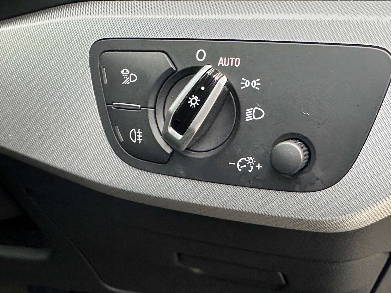 Used Audi A4 2016 for sale - 77366763: Photo 29