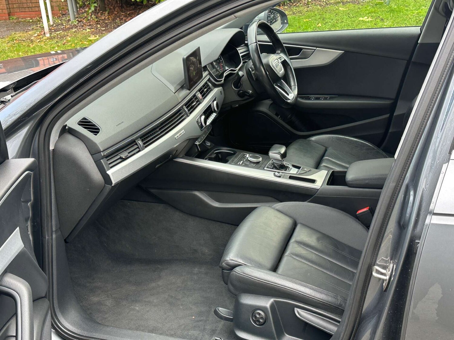 Used Audi A4 2016 for sale - 77366763: Photo 38