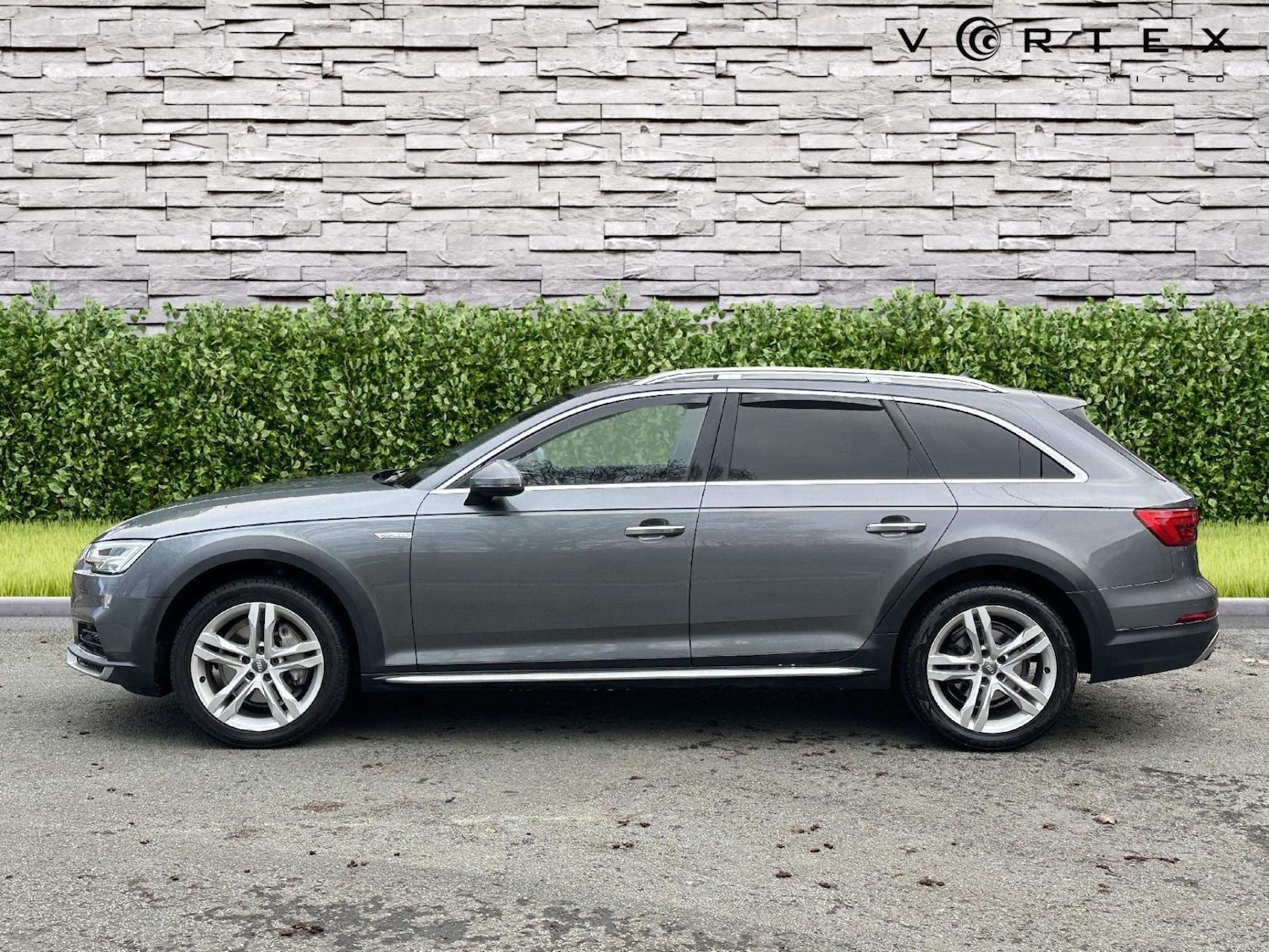 Used Audi A4 2016 for sale - 77366763: Photo 5