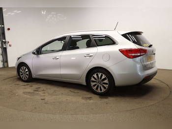 Used Kia Ceed 2016 for sale - 76220597: Photo 2