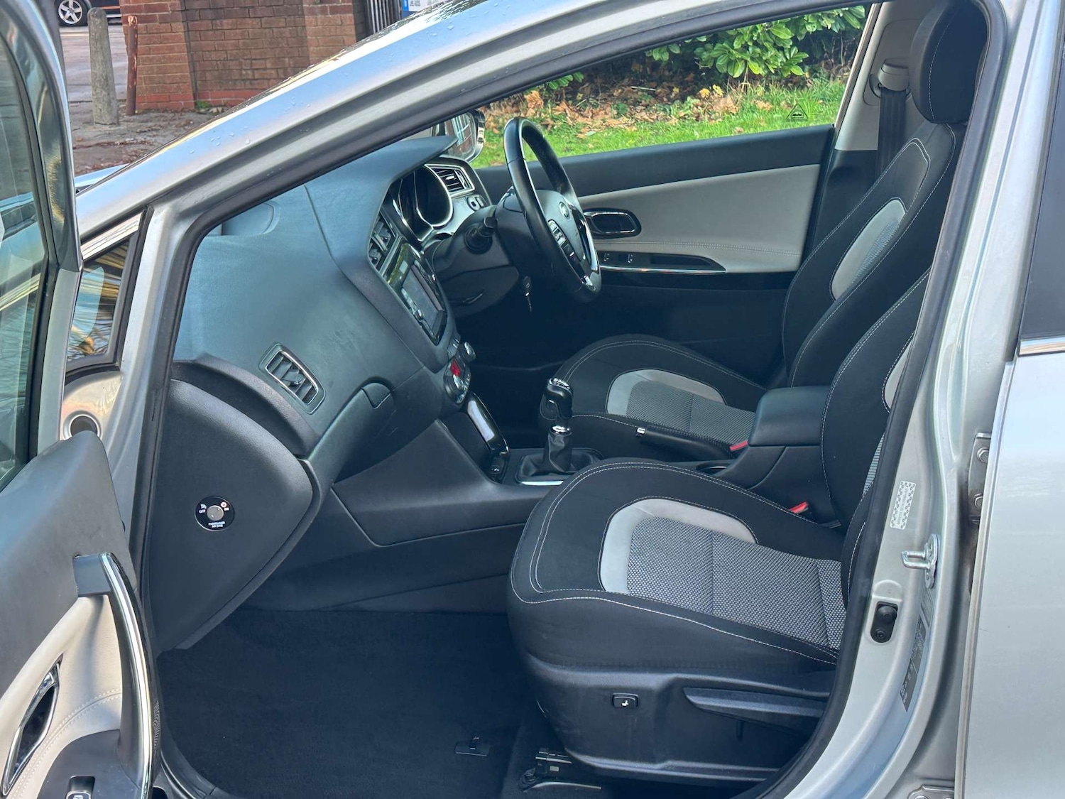 Used Kia Ceed 2016 for sale - 76220597: Photo 33