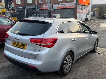 Used Kia Ceed 2016 for sale - 76220597: Photo