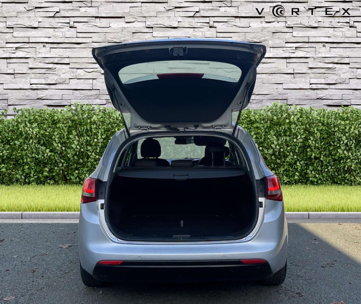 Used Kia Ceed 2016 for sale - 76220597: Photo 8