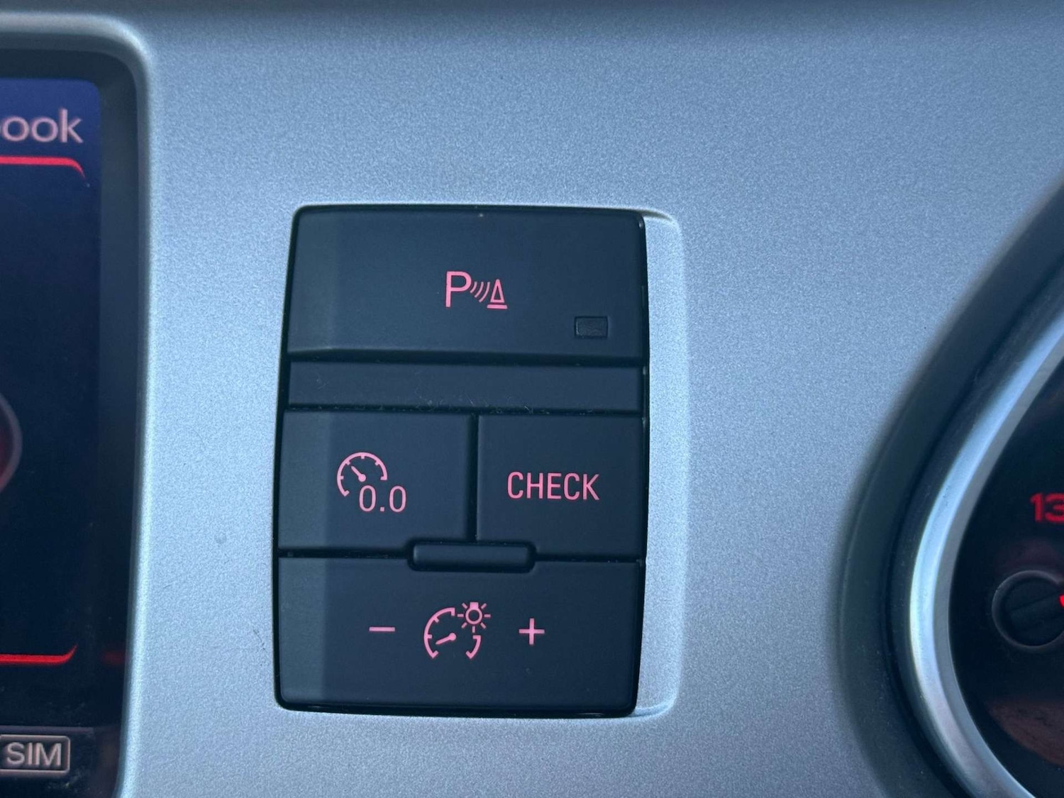 Used Audi Q7 2014 for sale - 77234123: Photo 42