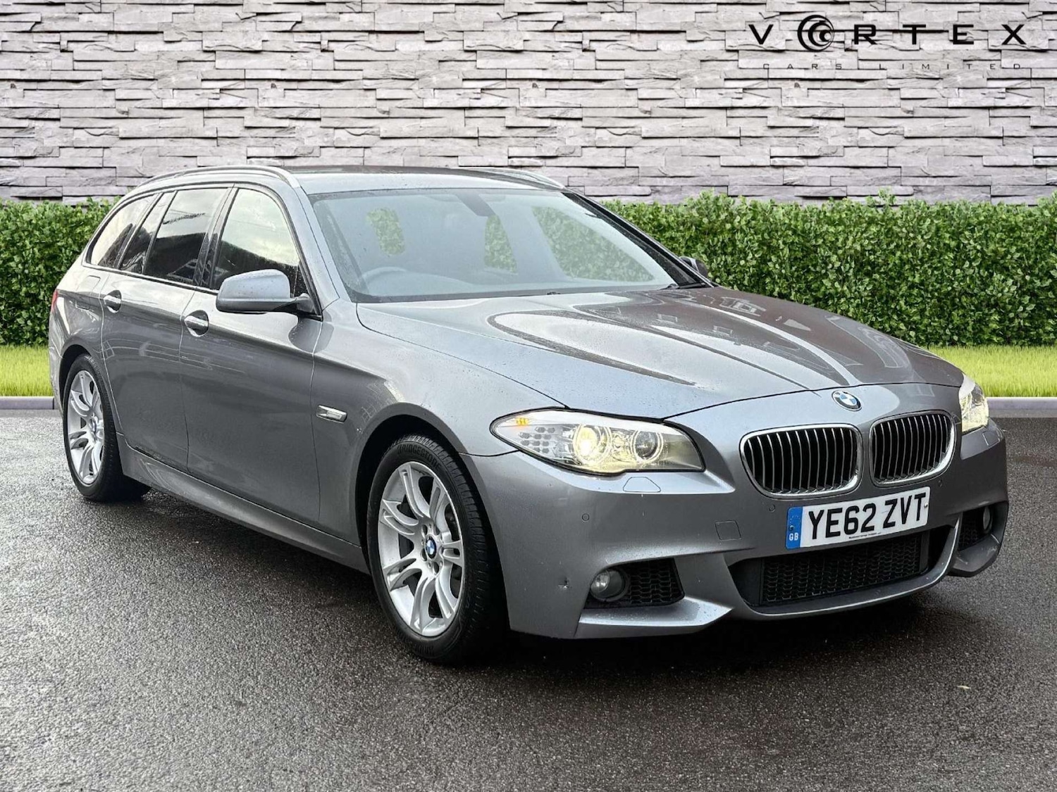 Used BMW 5 Series 2012 for sale - 77148626: Photo 1