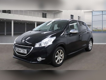 Used Peugeot 208 2015 for sale - 75690783: Photo