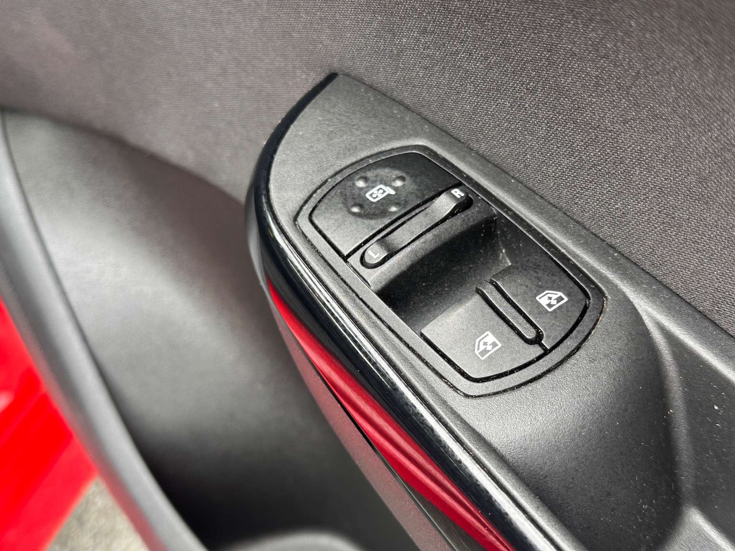 Used Vauxhall Corsa 2017 for sale - 76277418: Photo 25