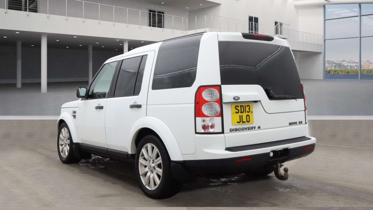 Used Land Rover Discovery 2013 for sale - 77195826: Photo 3