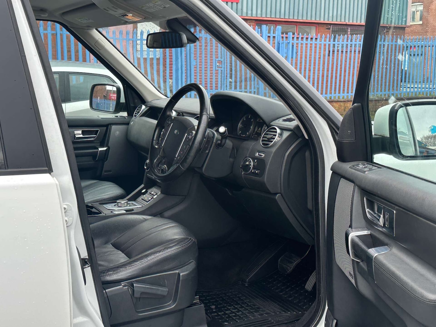 Used Land Rover Discovery 2013 for sale - 77195826: Photo 30