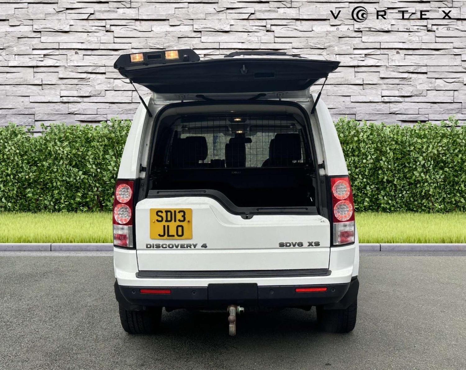 Used Land Rover Discovery 2013 for sale - 77195826: Photo 9