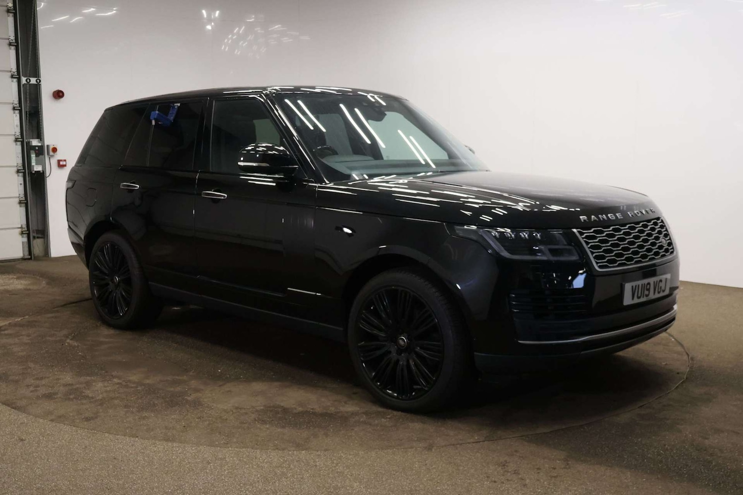 Used Land Rover Range Rover 2019 for sale - 77342166: Photo 3