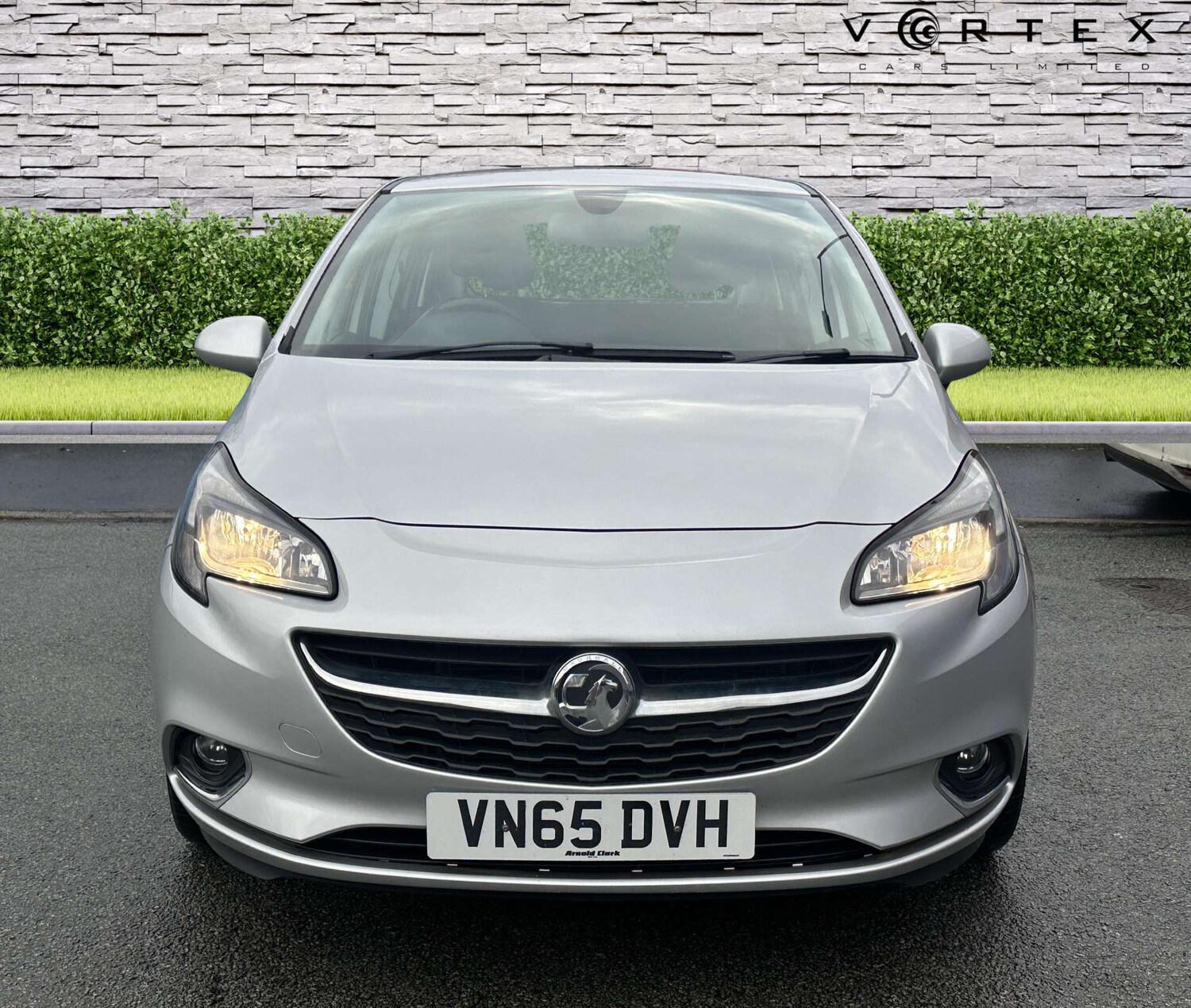 Used Vauxhall Corsa 2015 for sale - 76363598: Photo 2
