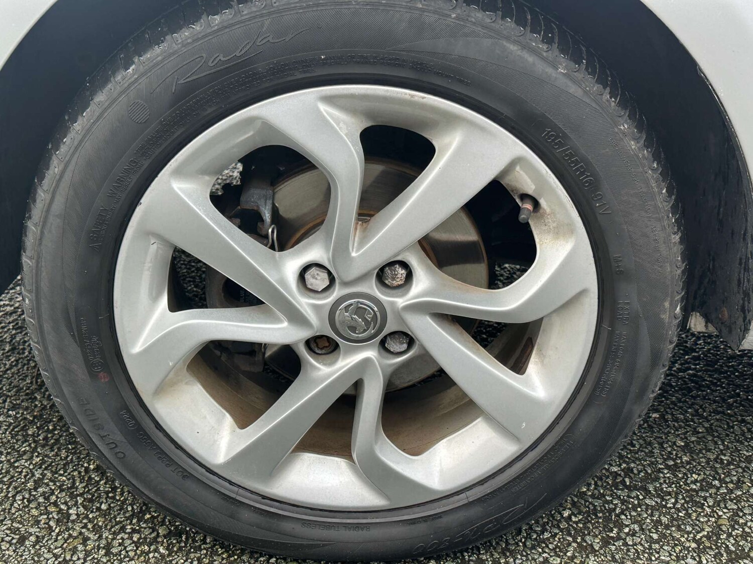 Used Vauxhall Corsa 2015 for sale - 76363598: Photo 33