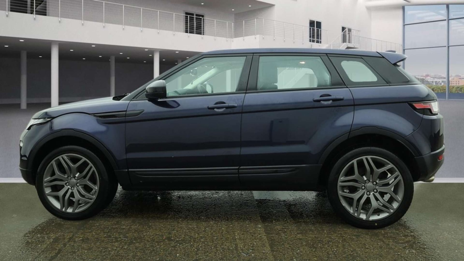 Used Land Rover Range Rover Evoque 2016 for sale - 77547694: Photo 6