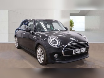 MINI Hatch feature image