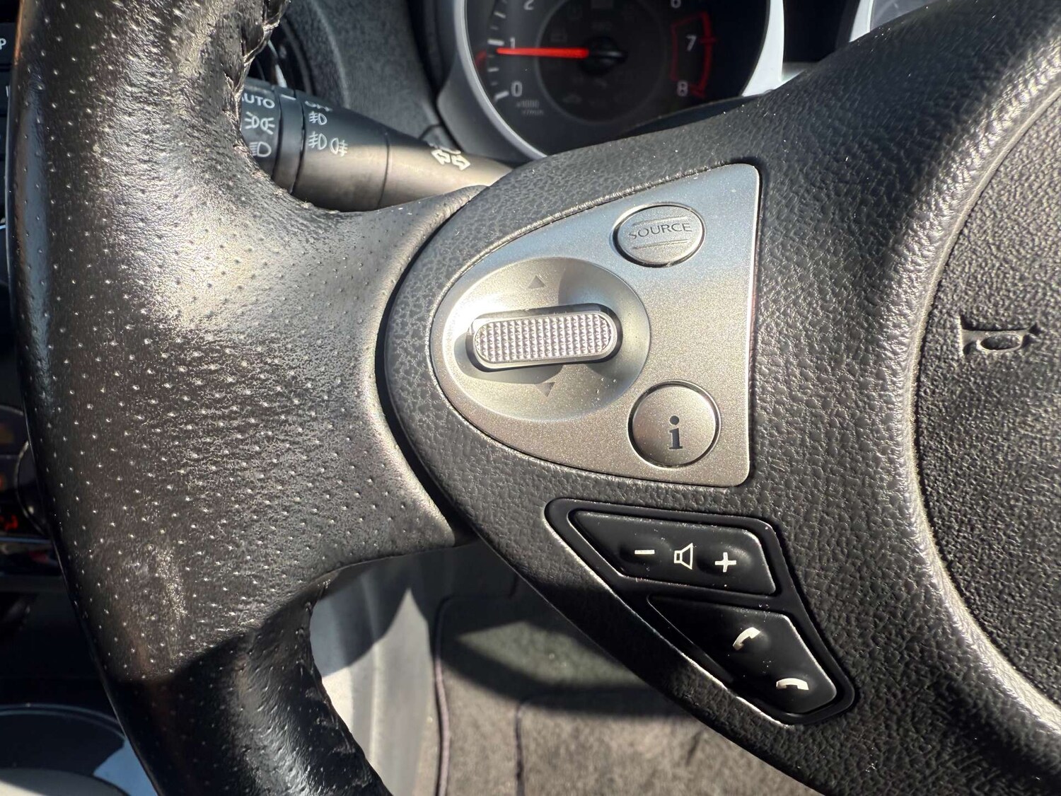 Used Nissan Juke 2017 for sale - 77981120: Photo 24