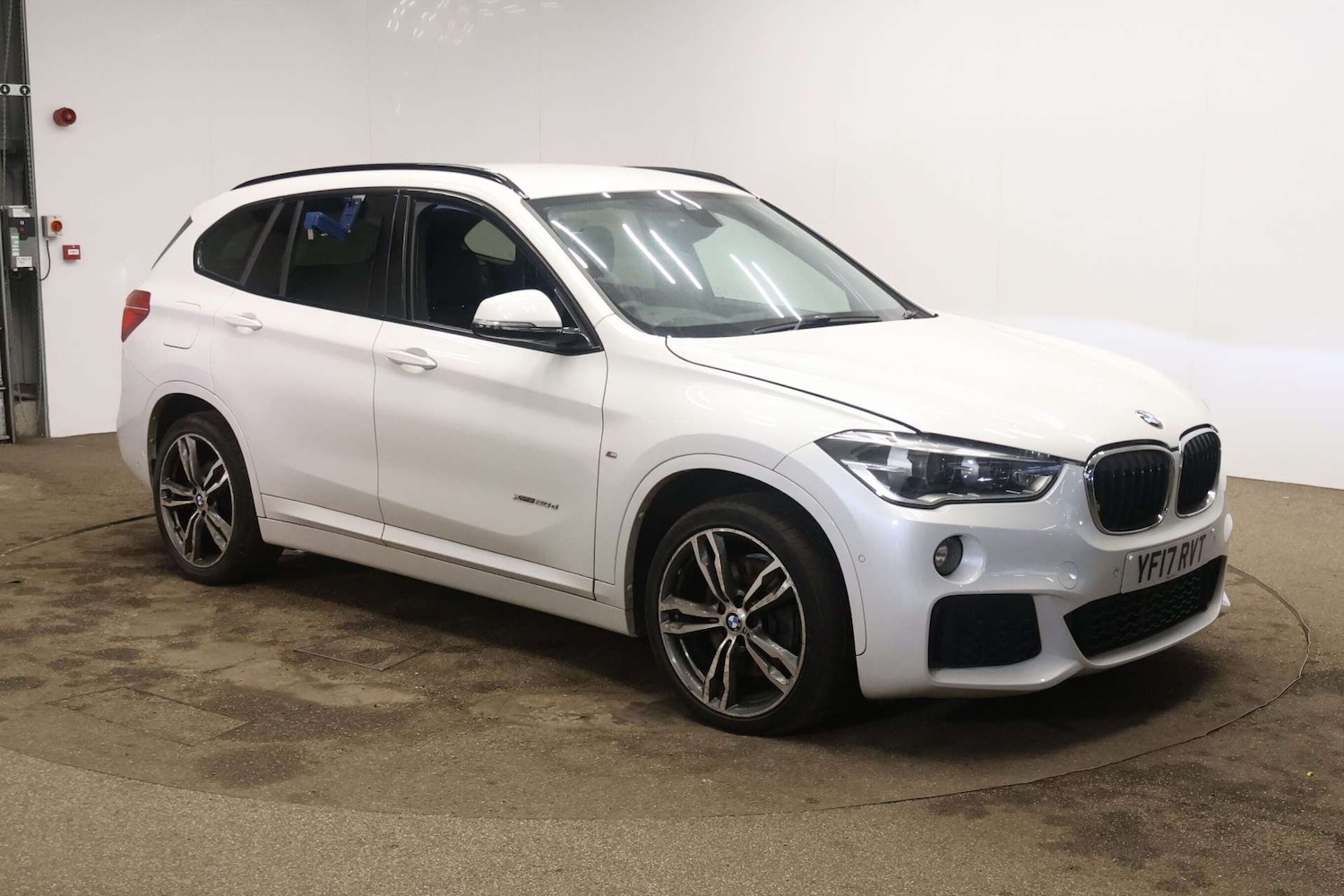 Used BMW X1 2017 for sale - 77342142: Photo 1