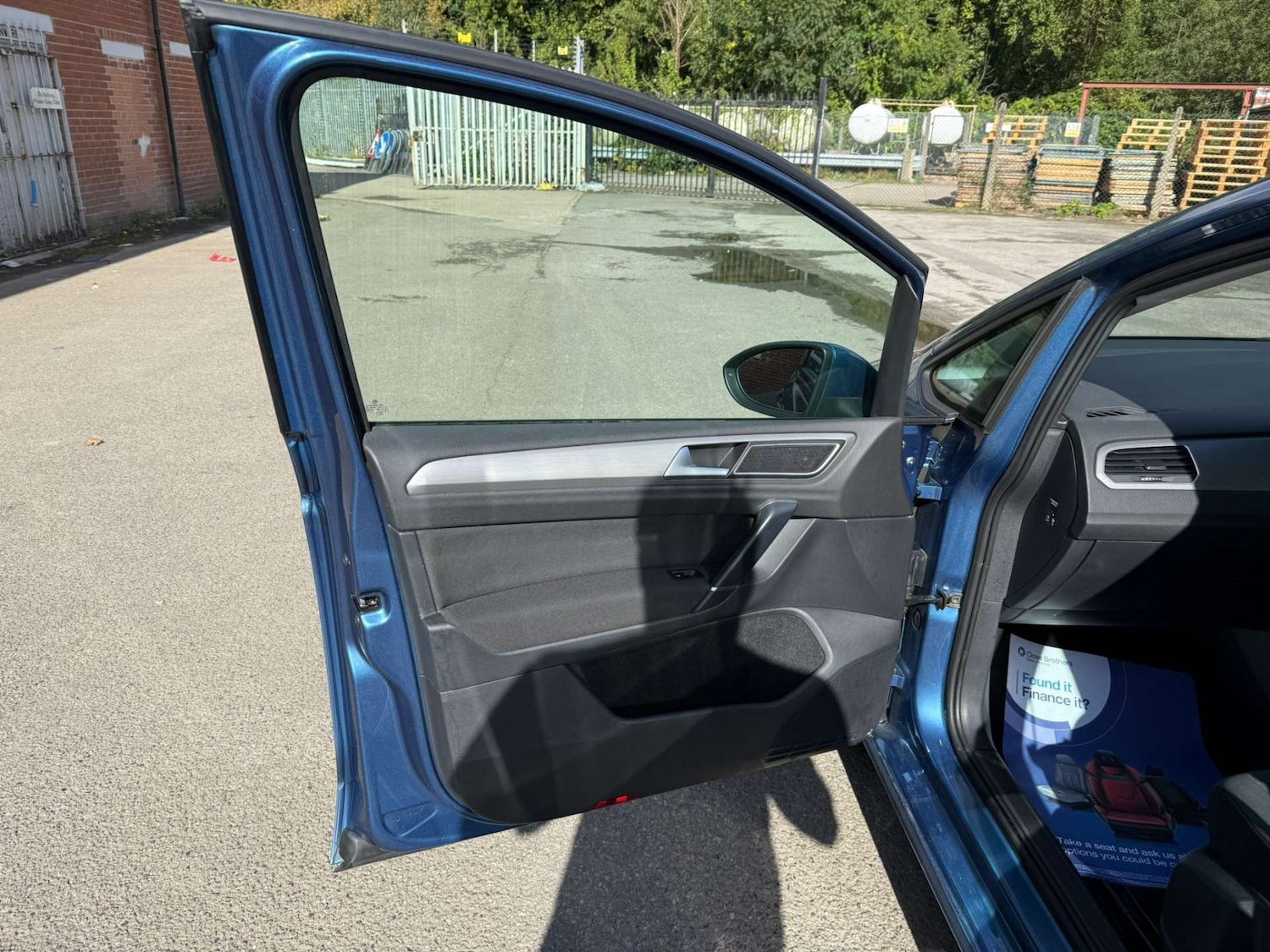 Used Volkswagen Golf SV 2014 for sale - 77148630: Photo 30