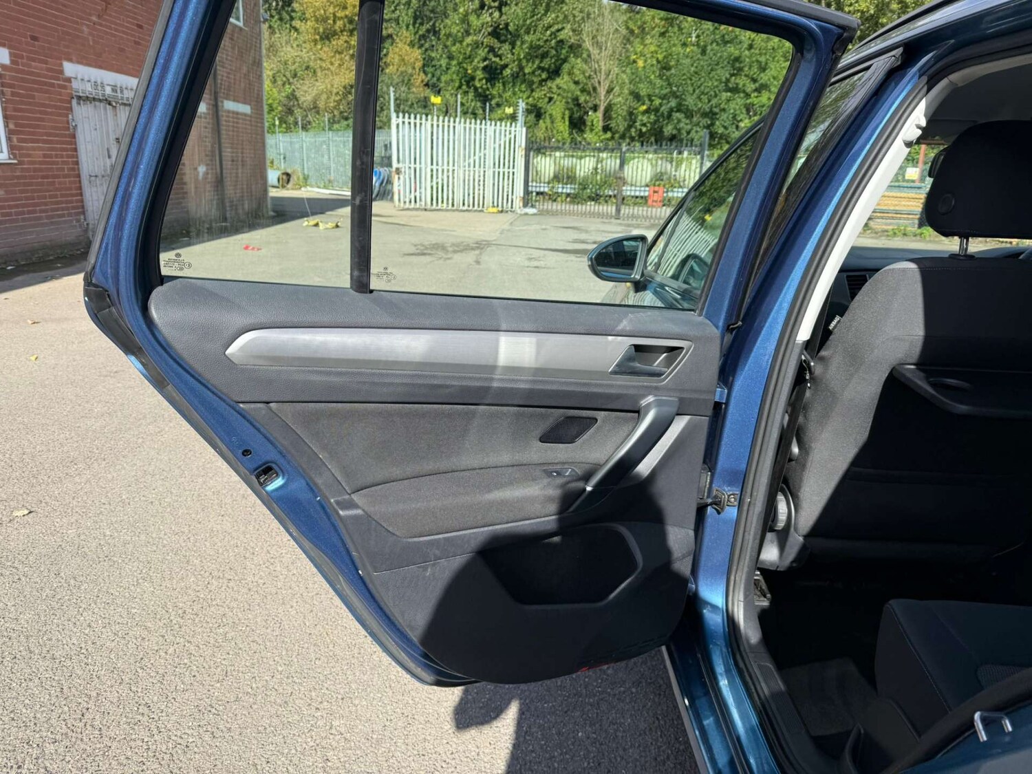 Used Volkswagen Golf SV 2014 for sale - 77148630: Photo 31