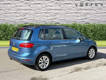 Used Volkswagen Golf SV 2014 for sale - 77148630: Photo