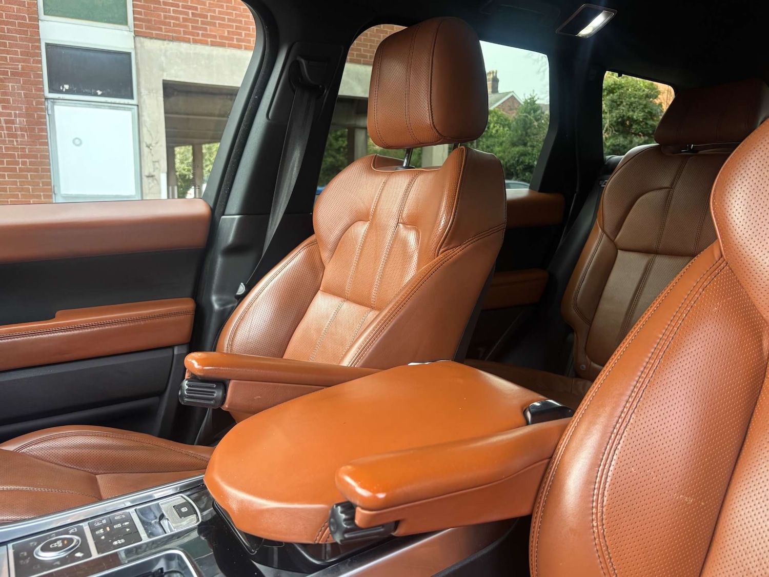 Used Land Rover Range Rover Sport 2015 for sale - 77556736: Photo 41