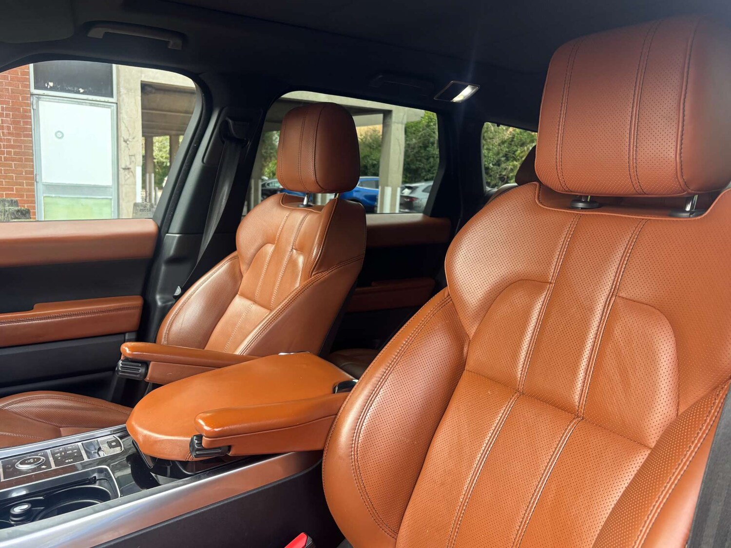 Used Land Rover Range Rover Sport 2015 for sale - 77556736: Photo 42