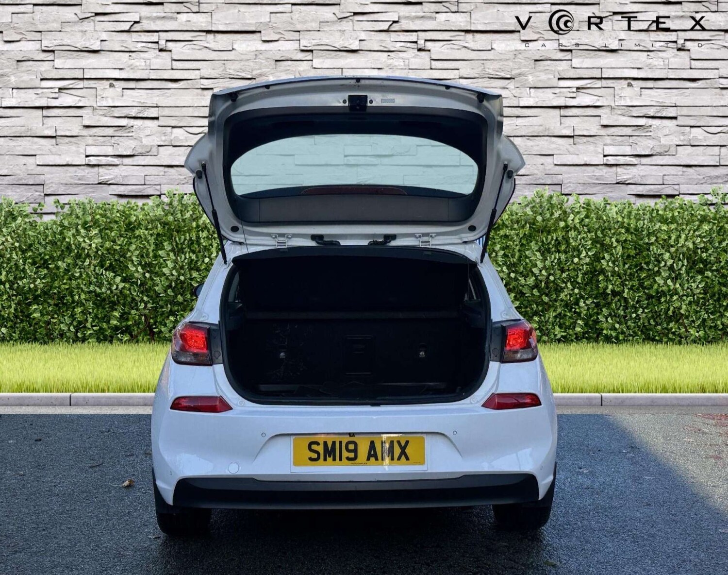 Used Hyundai i30 2019 for sale - 76277417: Photo 8