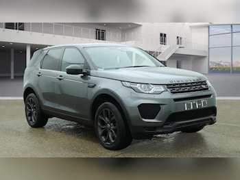 Used Land Rover Discovery Sport 2018 for sale - 78835731: Photo