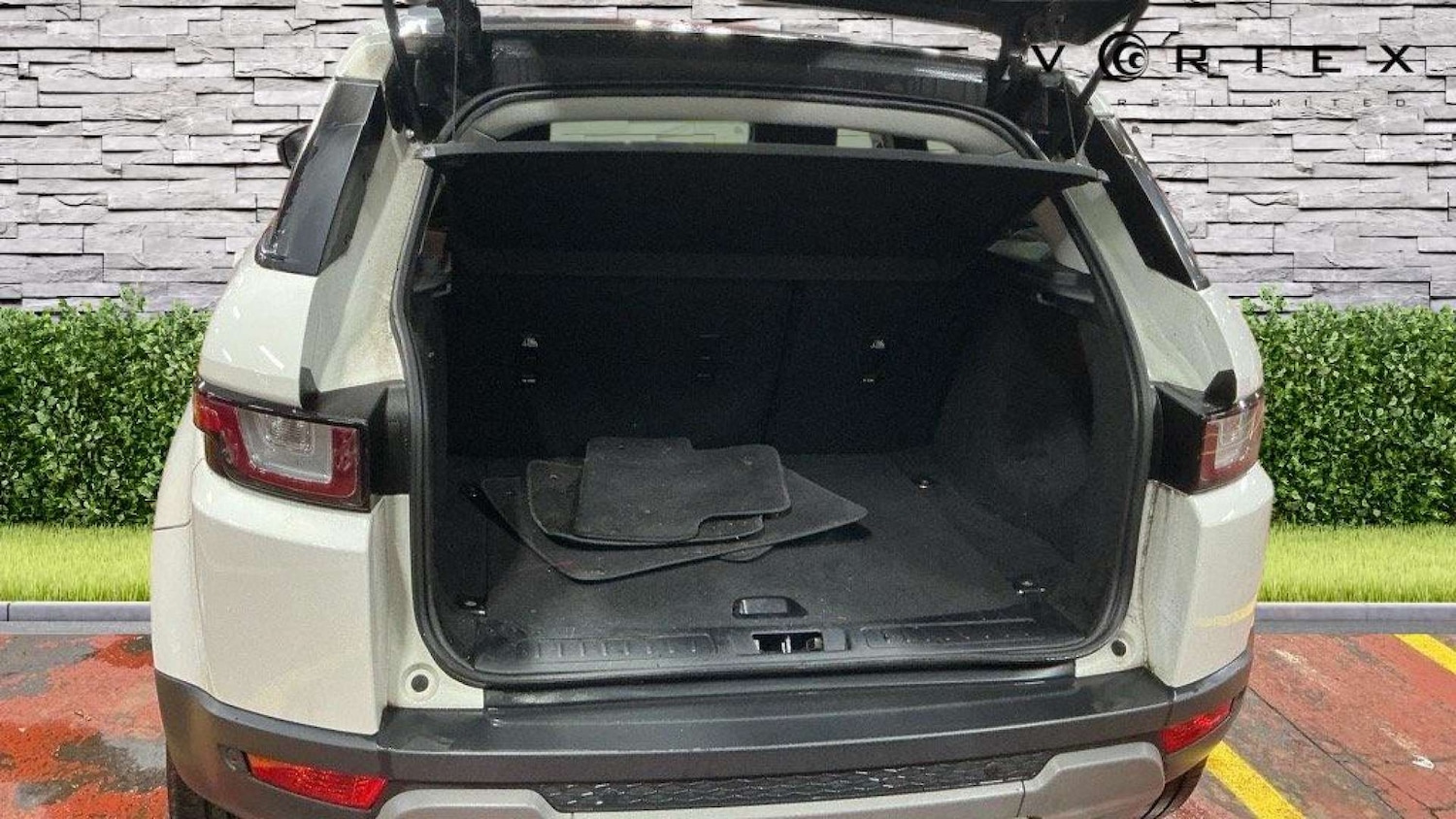 Used Land Rover Range Rover Evoque 2016 for sale - 77172414: Photo 7