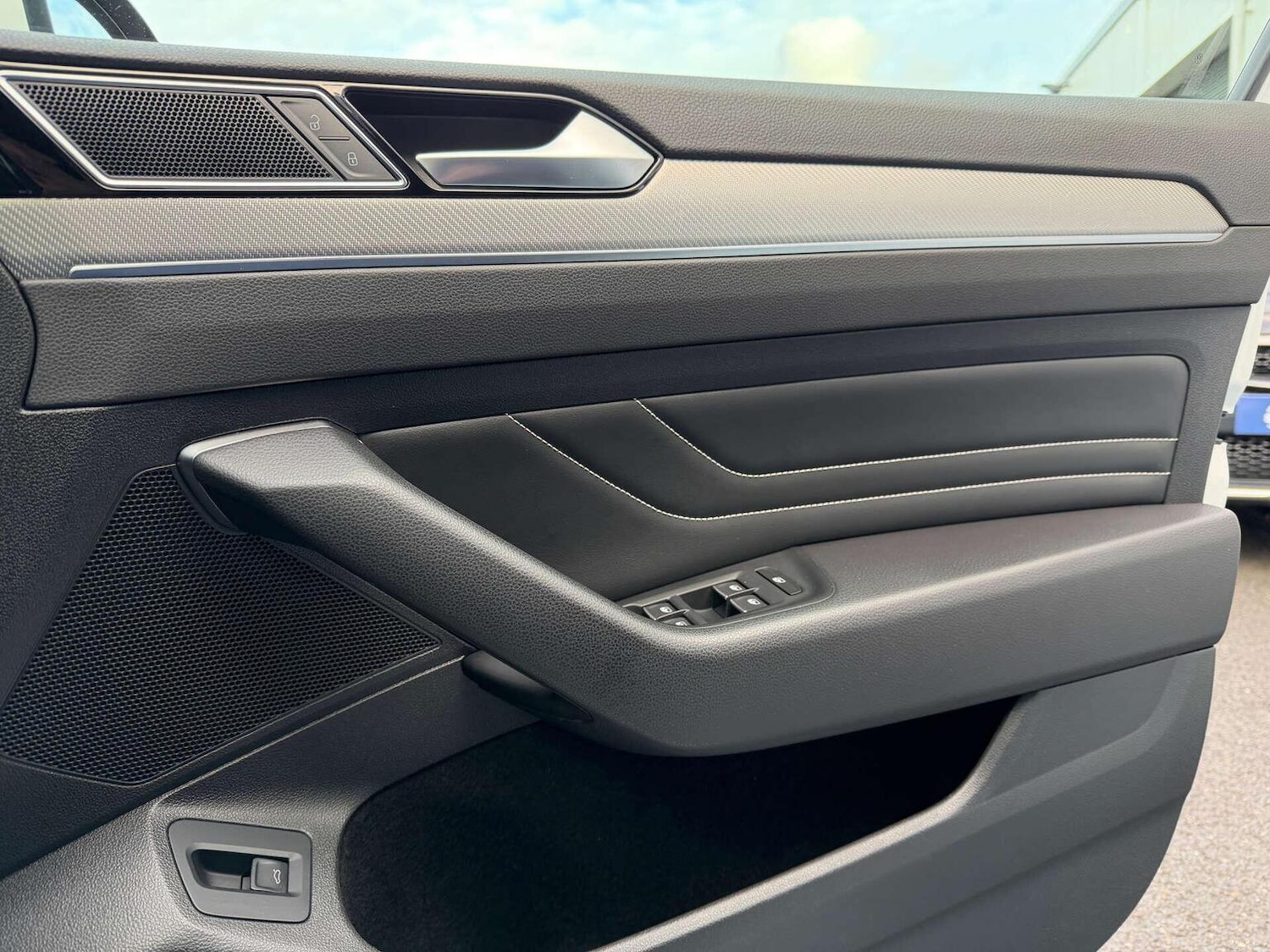 Used Volkswagen Passat 2020 for sale - 76836992: Photo 24