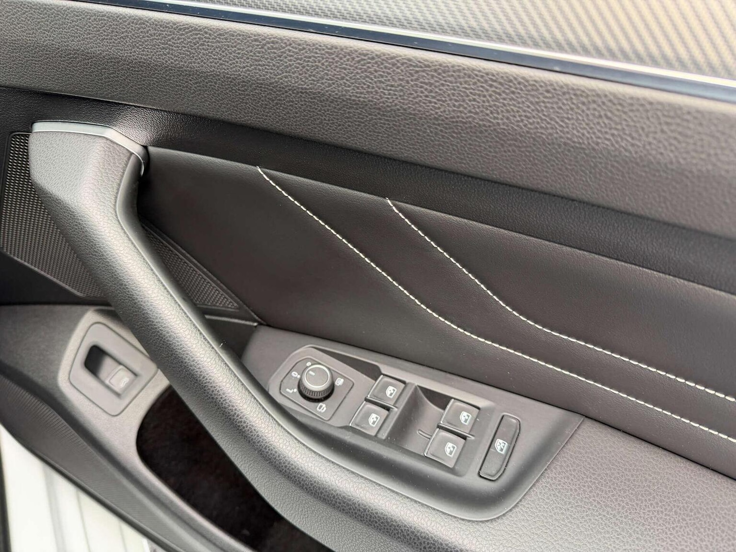 Used Volkswagen Passat 2020 for sale - 76836992: Photo 25