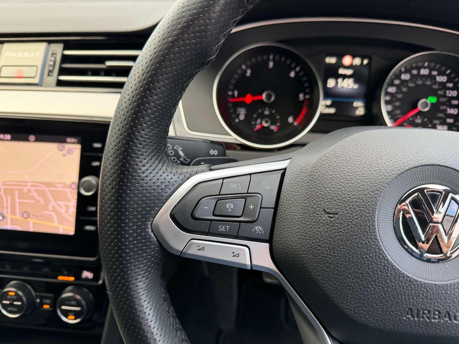 Used Volkswagen Passat 2020 for sale - 76836992: Photo 5