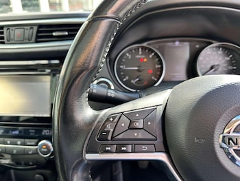 Used Nissan Qashqai 2018 for sale - 75806424: Photo