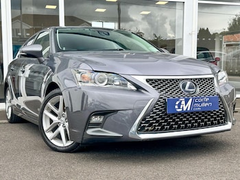 2018 - 1.8 200h Luxury CVT Euro 6 (s/s) 5dr