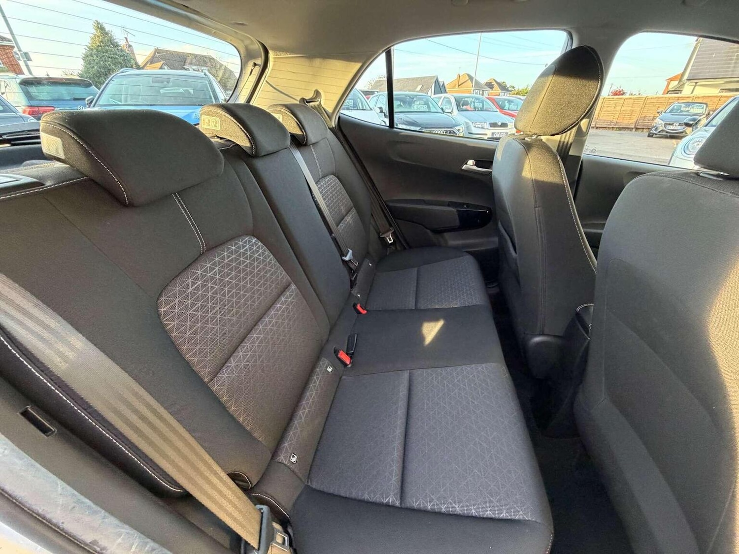 Used Kia Picanto 2017 for sale - 76369324: Photo 8