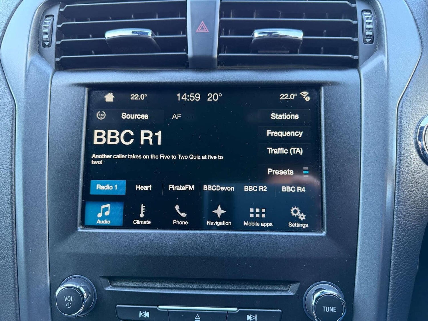 Used Ford Mondeo 2018 for sale - 76769507: Photo 12