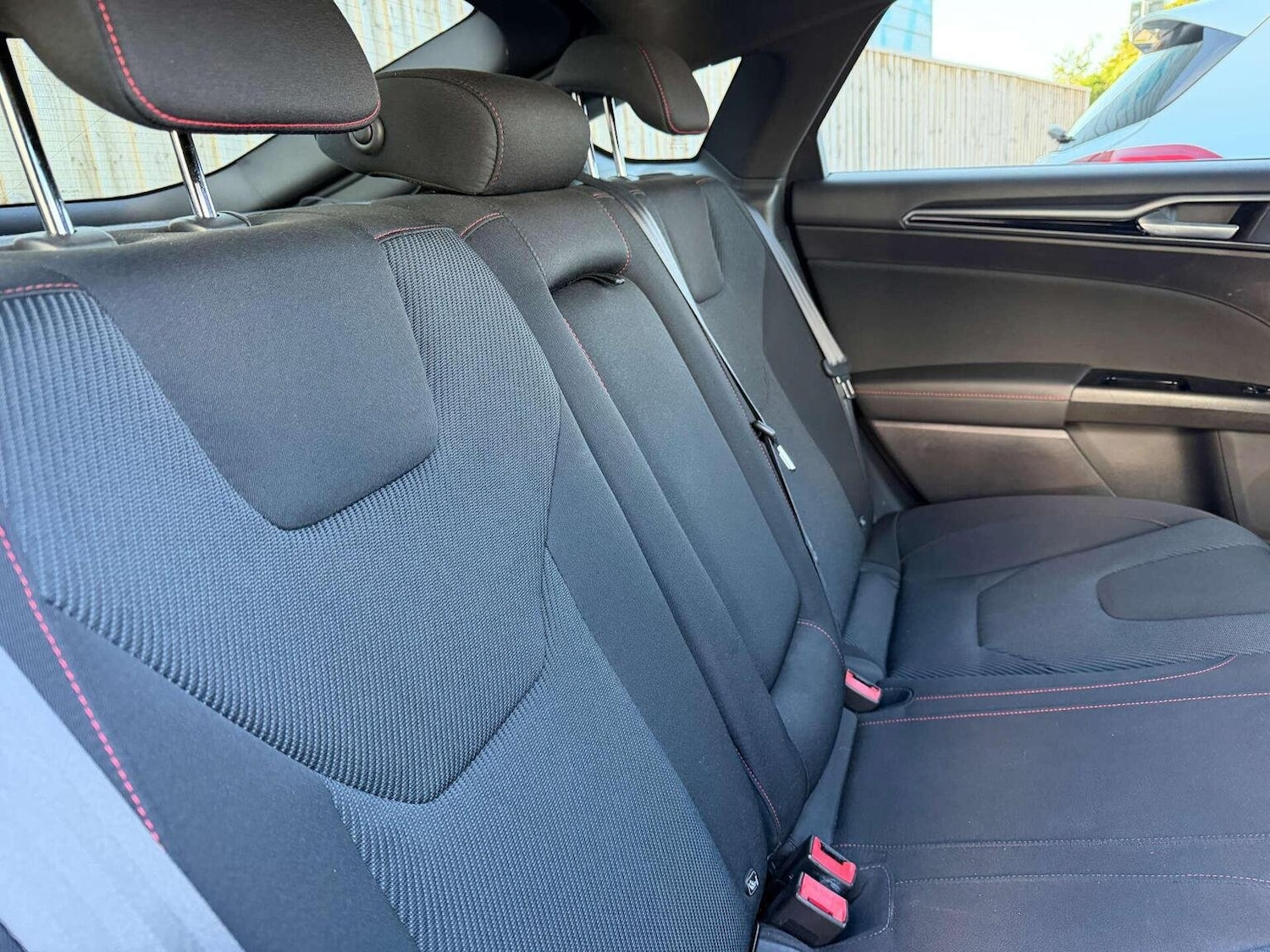 Used Ford Mondeo 2018 for sale - 76769507: Photo 30