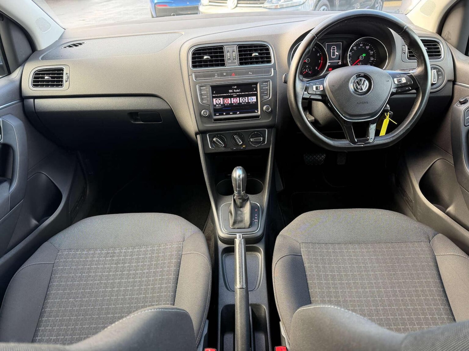 Used Volkswagen Polo 2017 for sale - 76741342: Photo 8