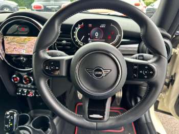 Used MINI Convertible 2021 for sale - 75043661: Photo