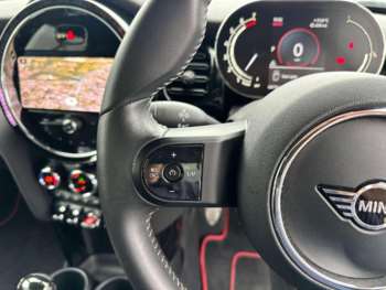 Used MINI Convertible 2021 for sale - 75043661: Photo