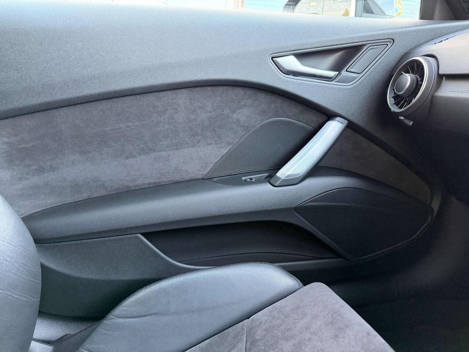 Used Audi TT 2015 for sale - 76924474: Photo 16