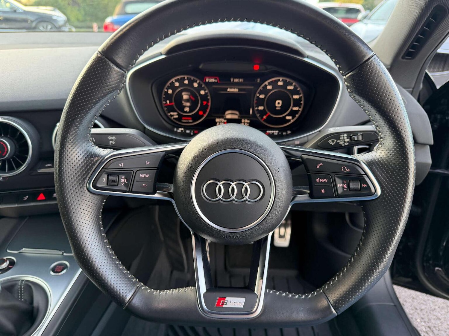 Used Audi TT 2015 for sale - 76924474: Photo 4