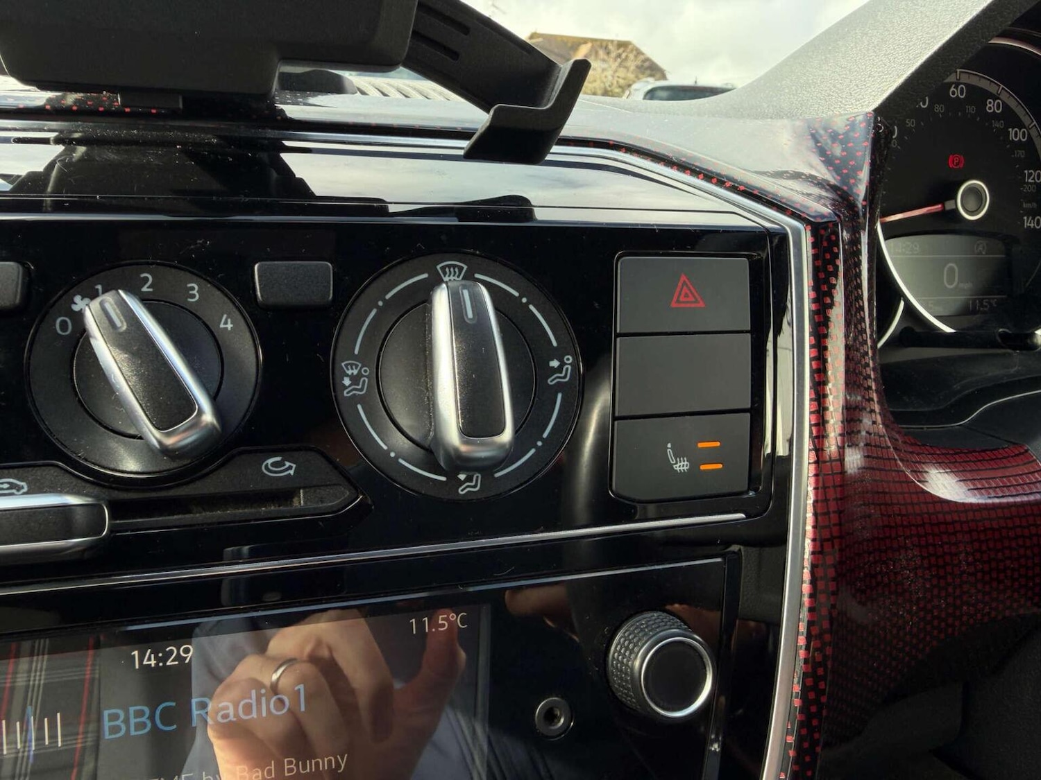 Used Volkswagen up! 2018 for sale - 77687689: Photo 13