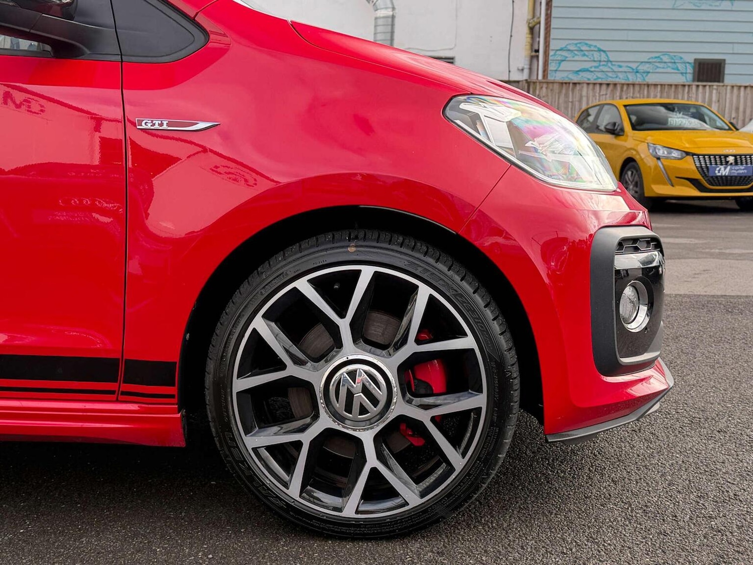 Used Volkswagen up! 2018 for sale - 77687689: Photo 28