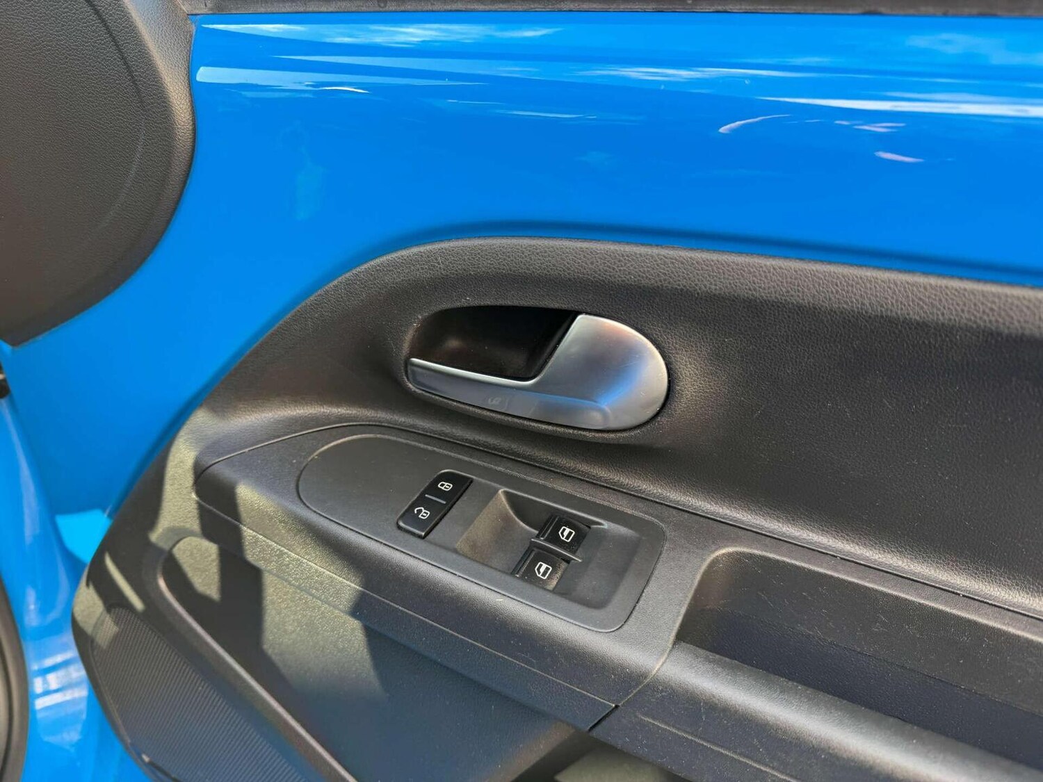 Used Volkswagen up! 2015 for sale - 77707279: Photo 17