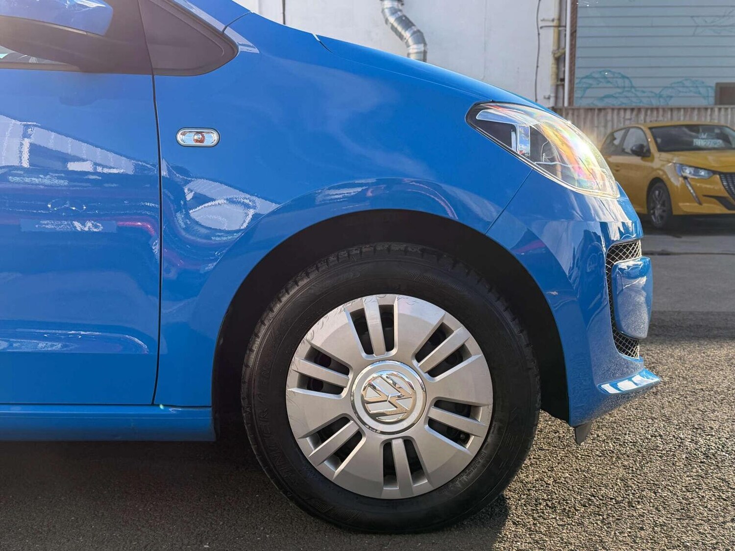 Used Volkswagen up! 2015 for sale - 77707279: Photo 22