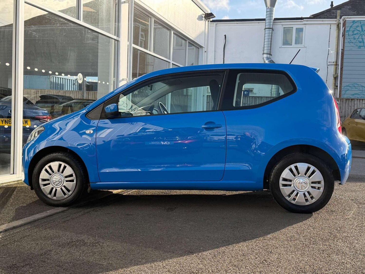 Used Volkswagen up! 2015 for sale - 77707279: Photo 24
